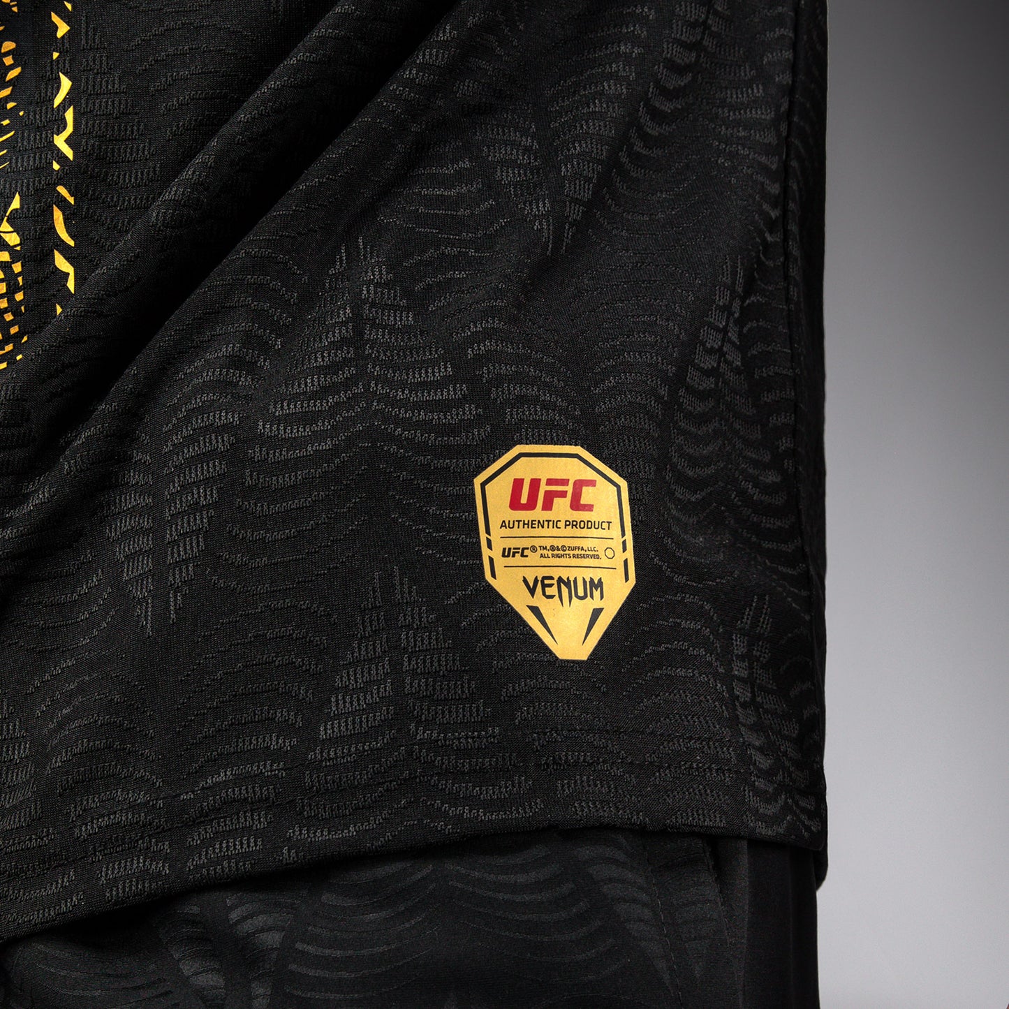 남성용 UFC Zenith by Venum Champion 오센틱 파이트 나이트 워크아웃 저지