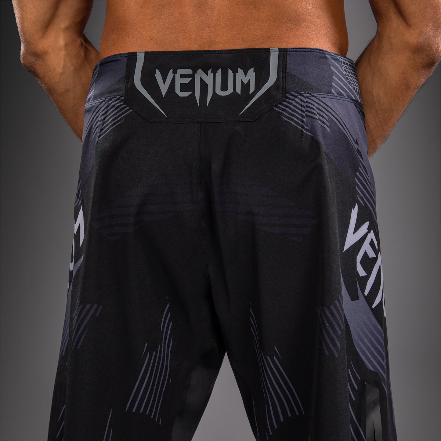 NO-GI 6.0 파이트 쇼츠 – 블랙/그레이