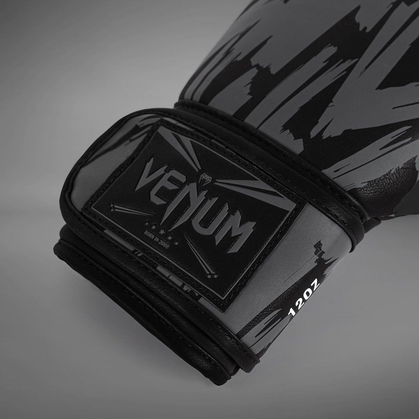 Venum Graffiti 복싱 글러브 – 어반 차콜
