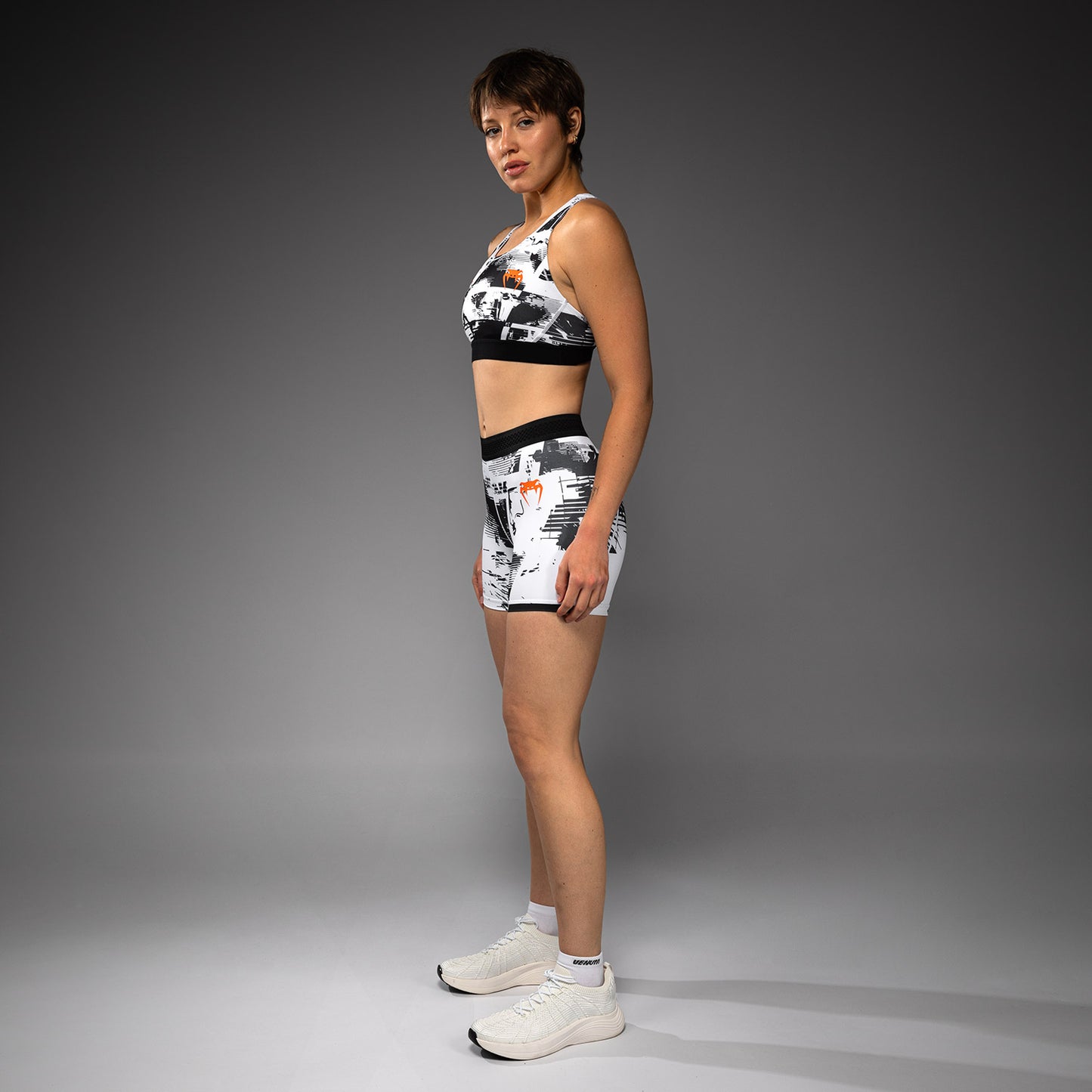 Women’s UFC Zenith by Venum 화이트 발리 투도 쇼츠