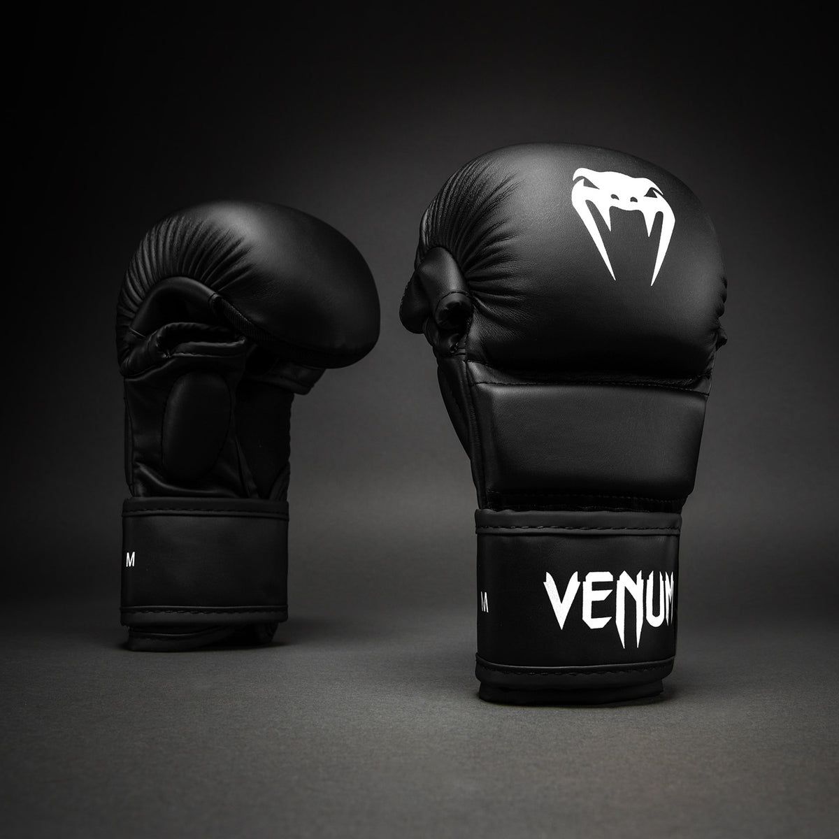Venum Contender 1.5 스파링 글러브 - 블랙/화이트