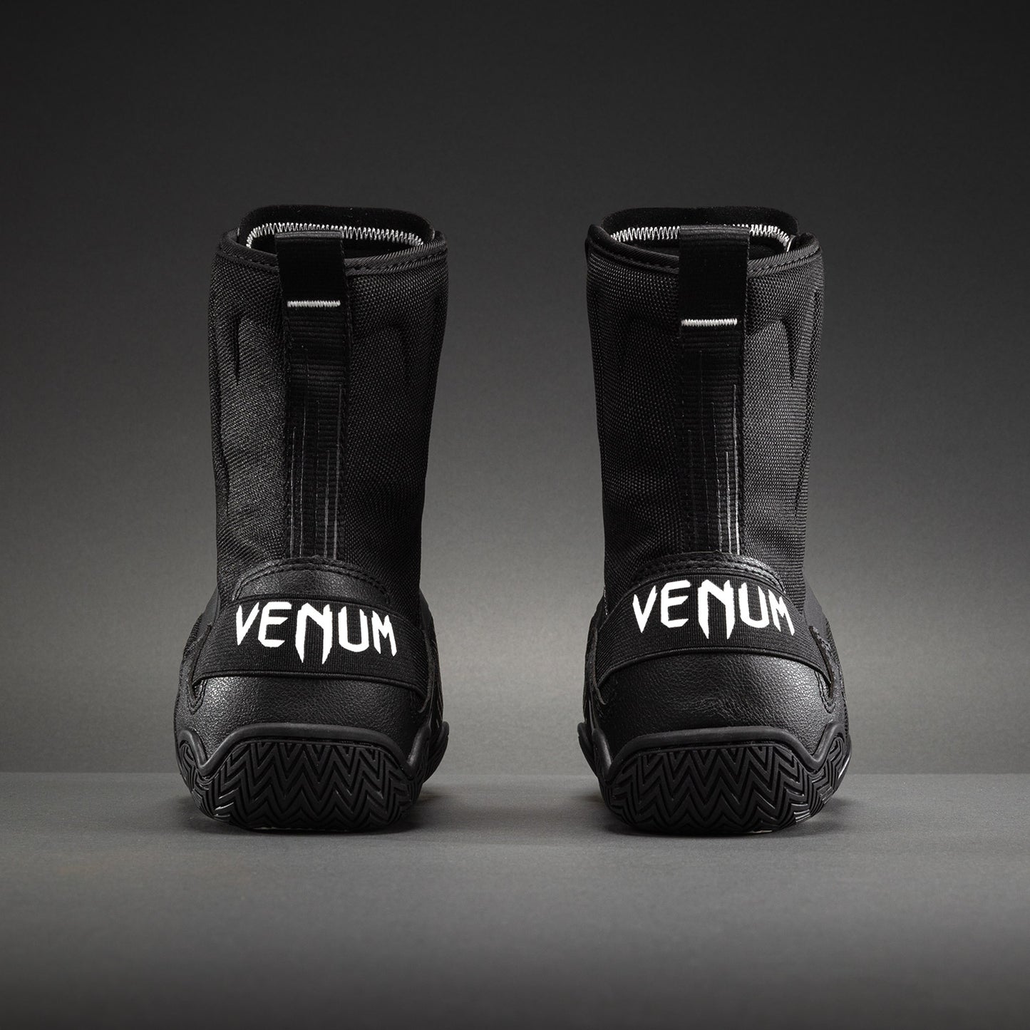 Venum Elite Neo 복싱 슈즈 – 블랙/화이트
