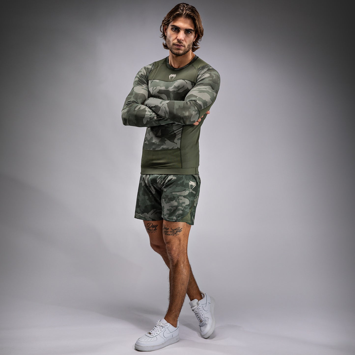 Venum G-Fit Air 남성용 긴팔 래쉬가드 – 아미 카모