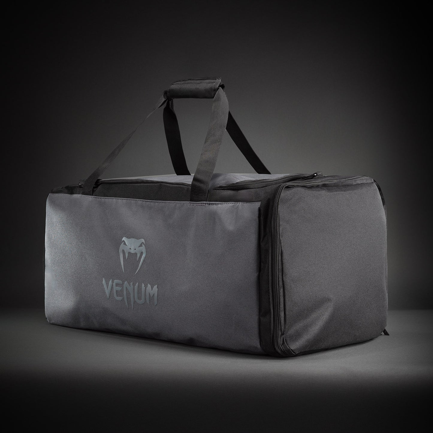 Venum Essential 스포츠 백 (61L) - 그레이/블랙