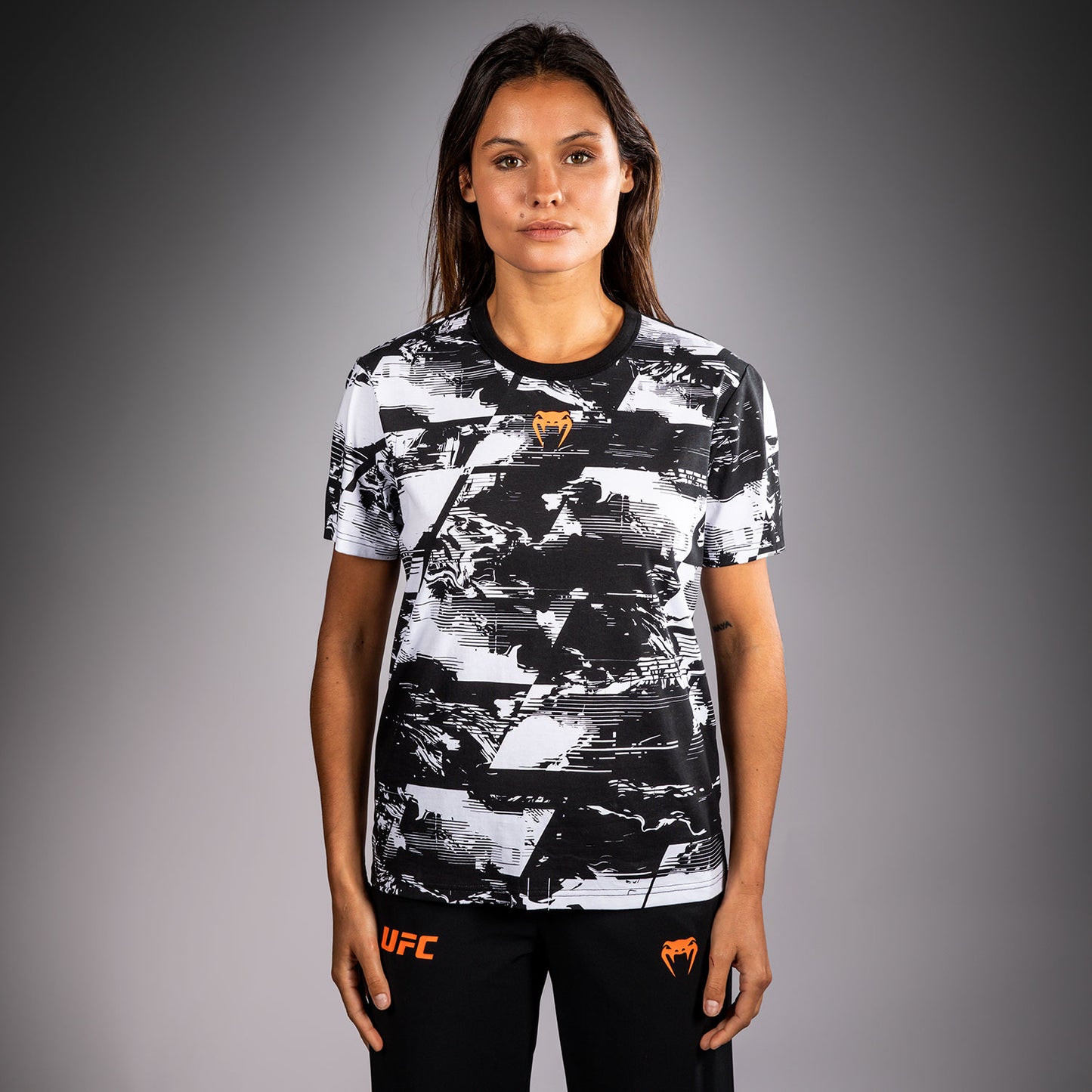 Women's UFC Zenith by Venum 화이트 반팔 티셔츠