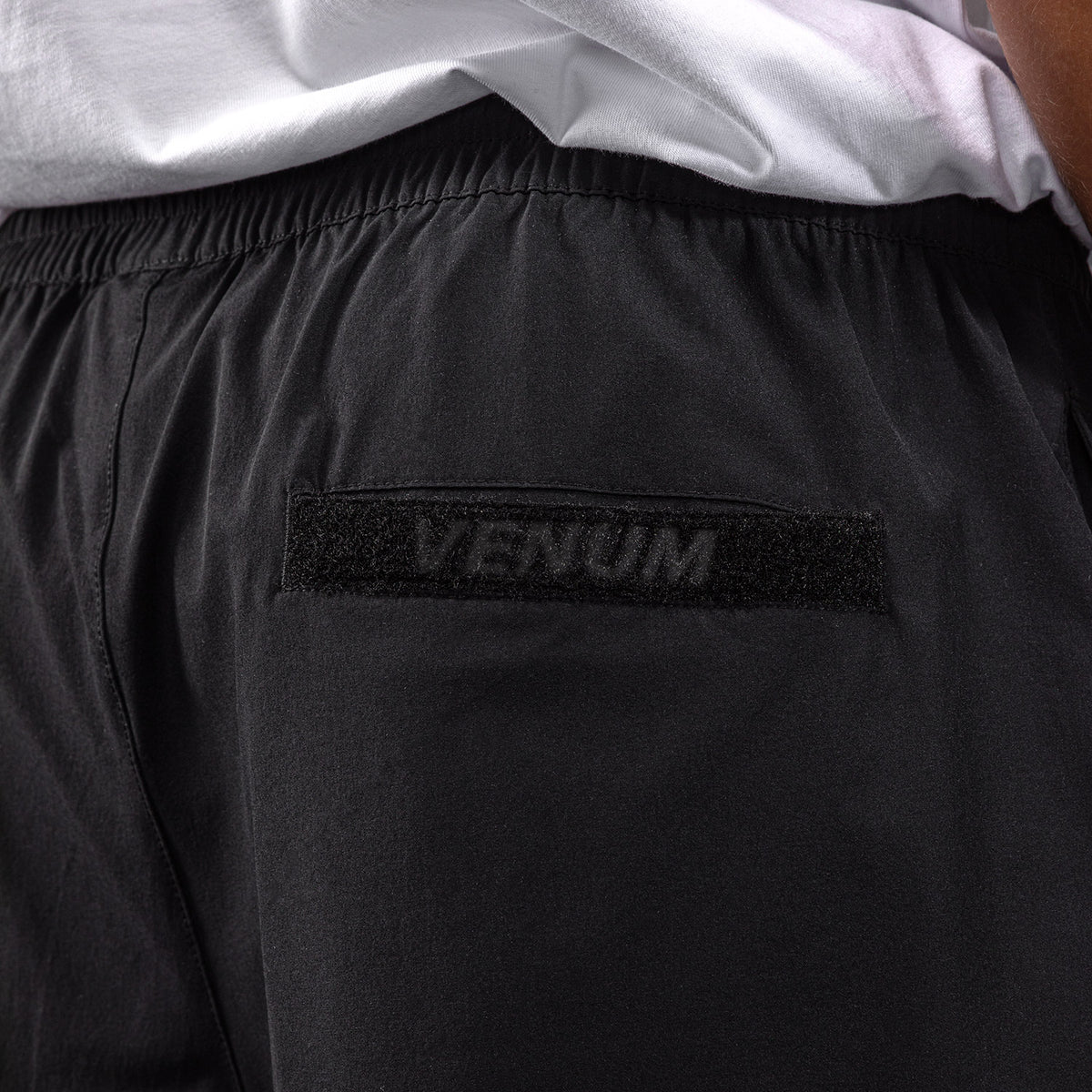 Venum Essential Woven Straight 스트레이트 팬츠 - 블랙