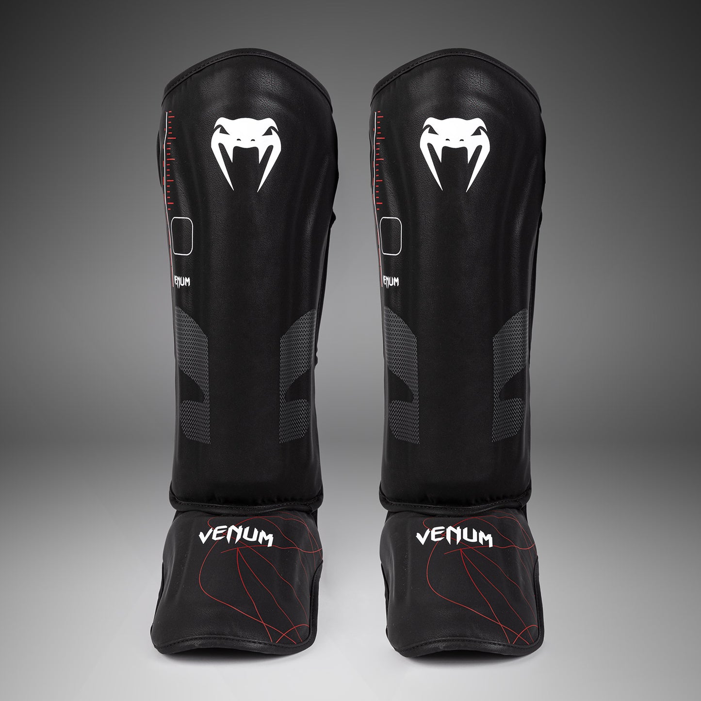 Venum Tactical XT 정강이 보호대 – 블랙/파이어 레드