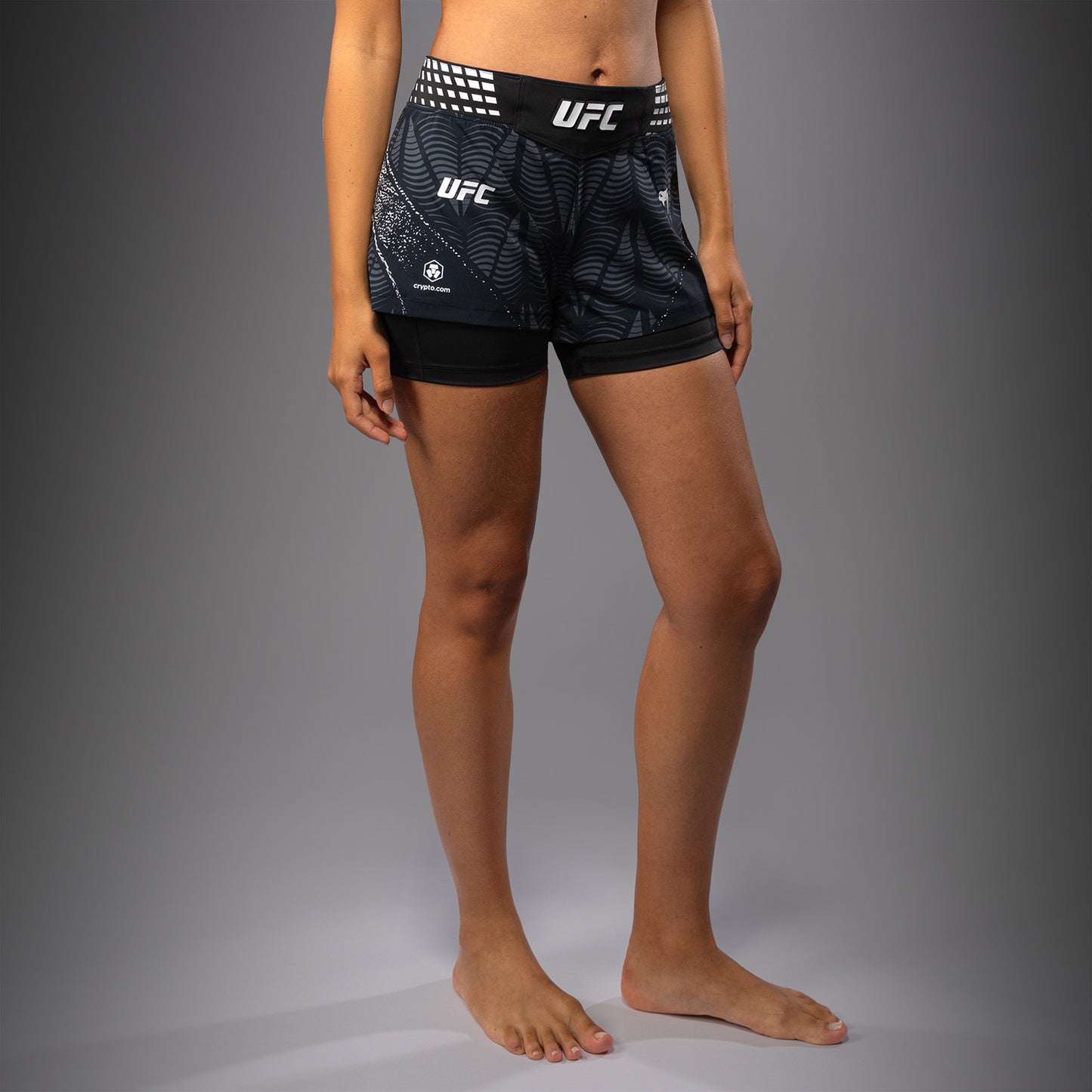 Women's UFC Zenith by Venum 블랙 어센틱 쇼트 핏 파이트 쇼츠