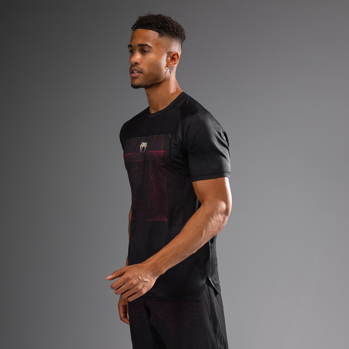 Venum G-Fit Air 남성용 드라이 테크 티셔츠 – 딥 블랙/파이어 레드