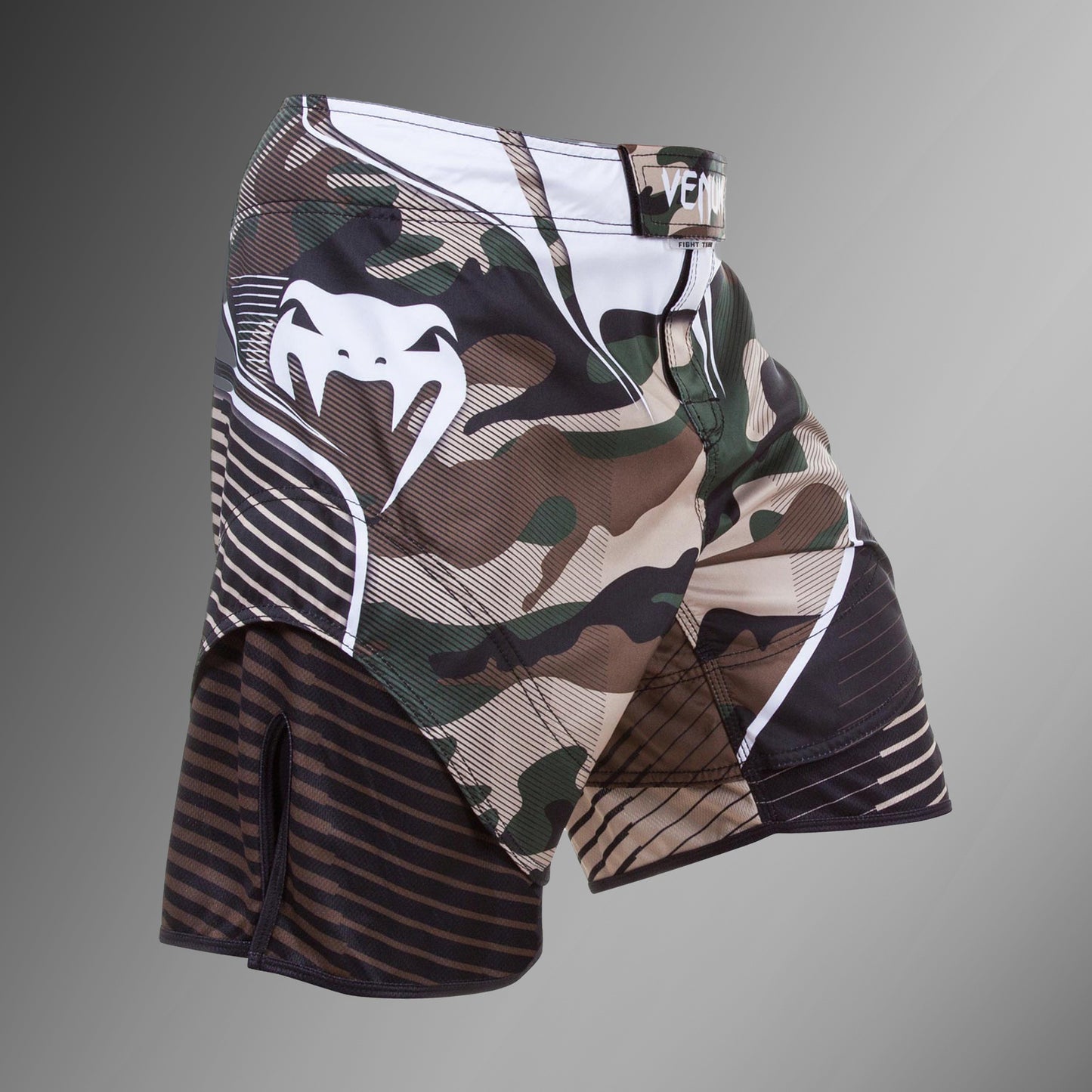 Venum Camo Hero 파이트 쇼츠 – 그린/브라운