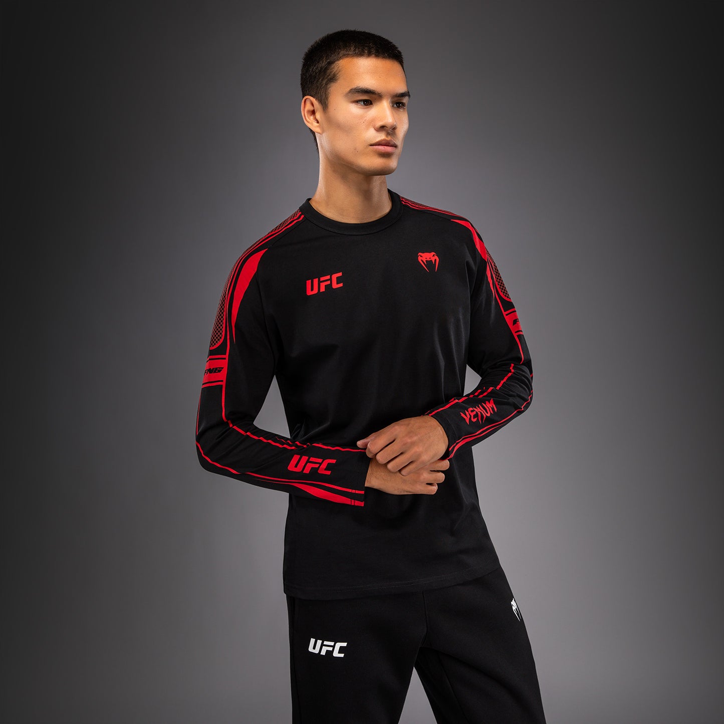 Venum UFC Unity by Venum Authentic Fight Week 남성 긴팔 티셔츠 - 블랙