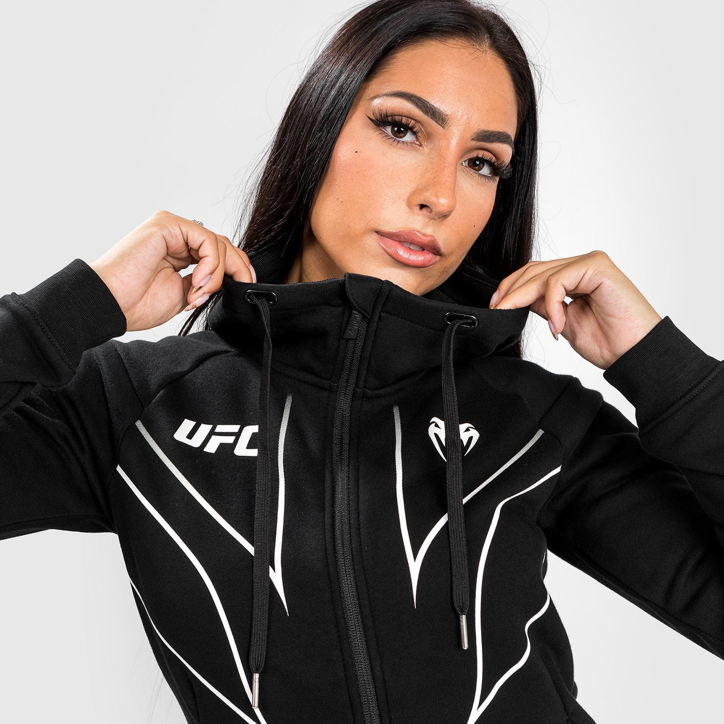 UFC Venum Fight Night 2.0 여성용 풀 집업 후디 – 블랙