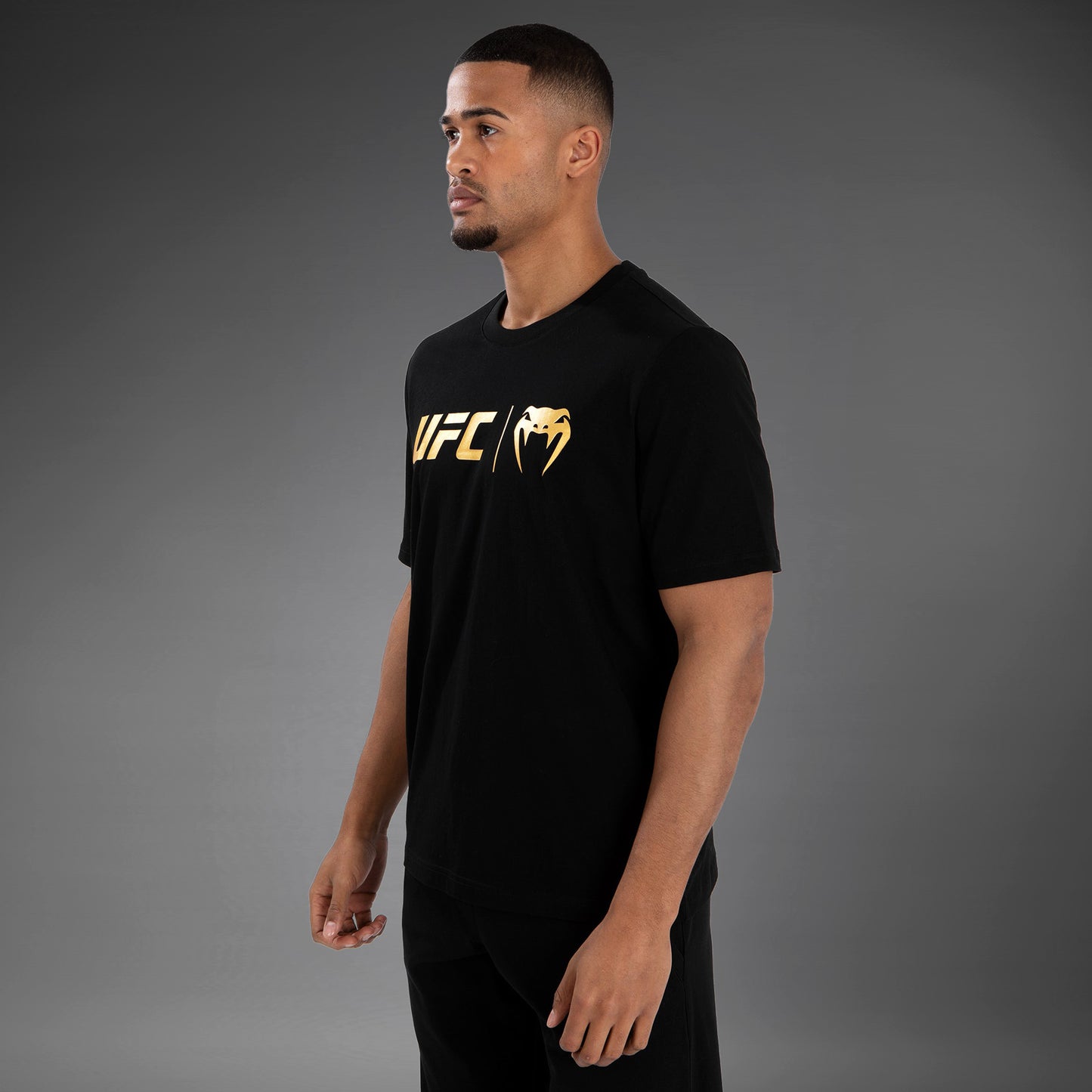 UFC Venum Classic 티셔츠 – 블랙/골드