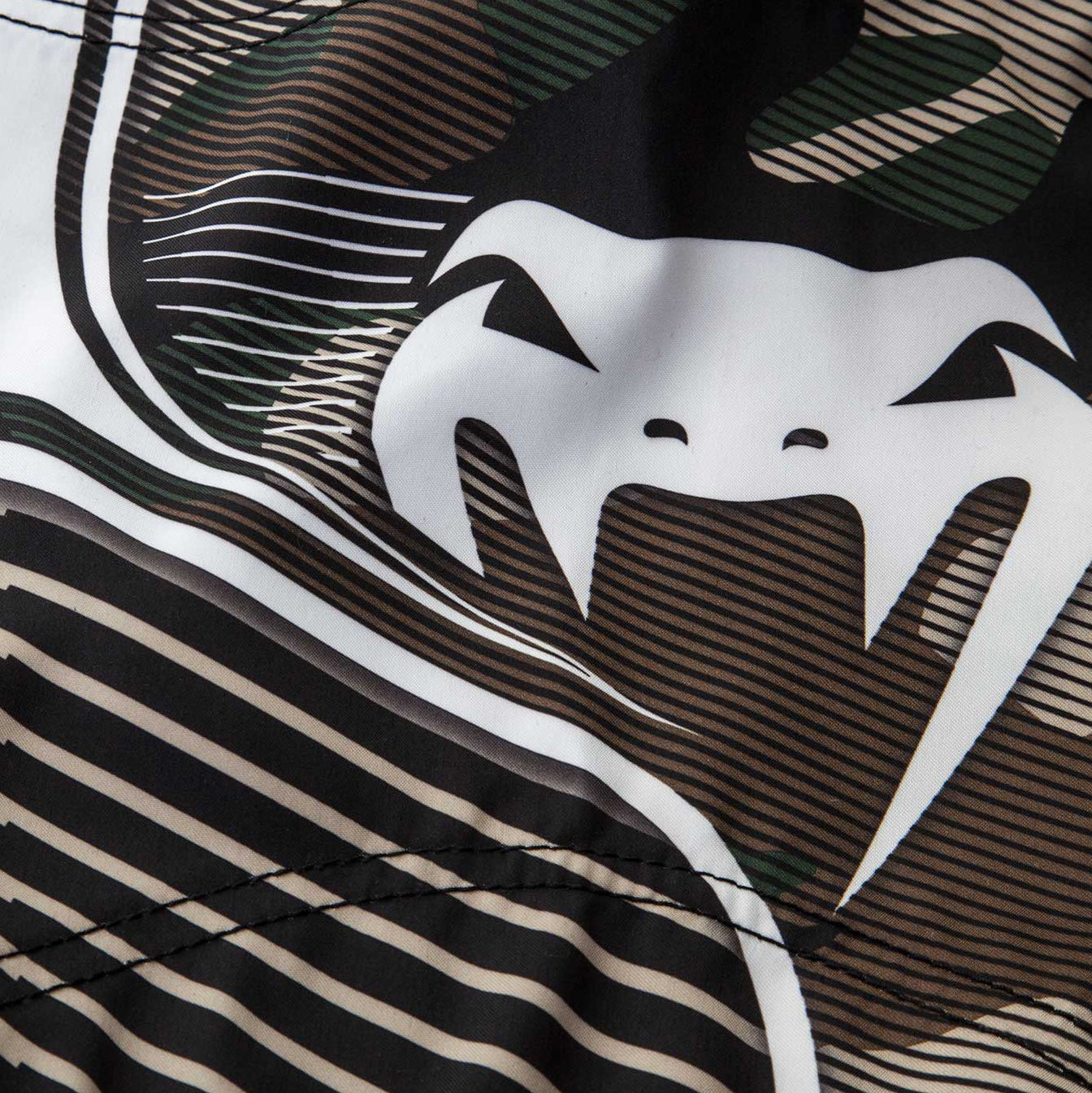 Venum Camo Hero 파이트 쇼츠 – 그린/브라운