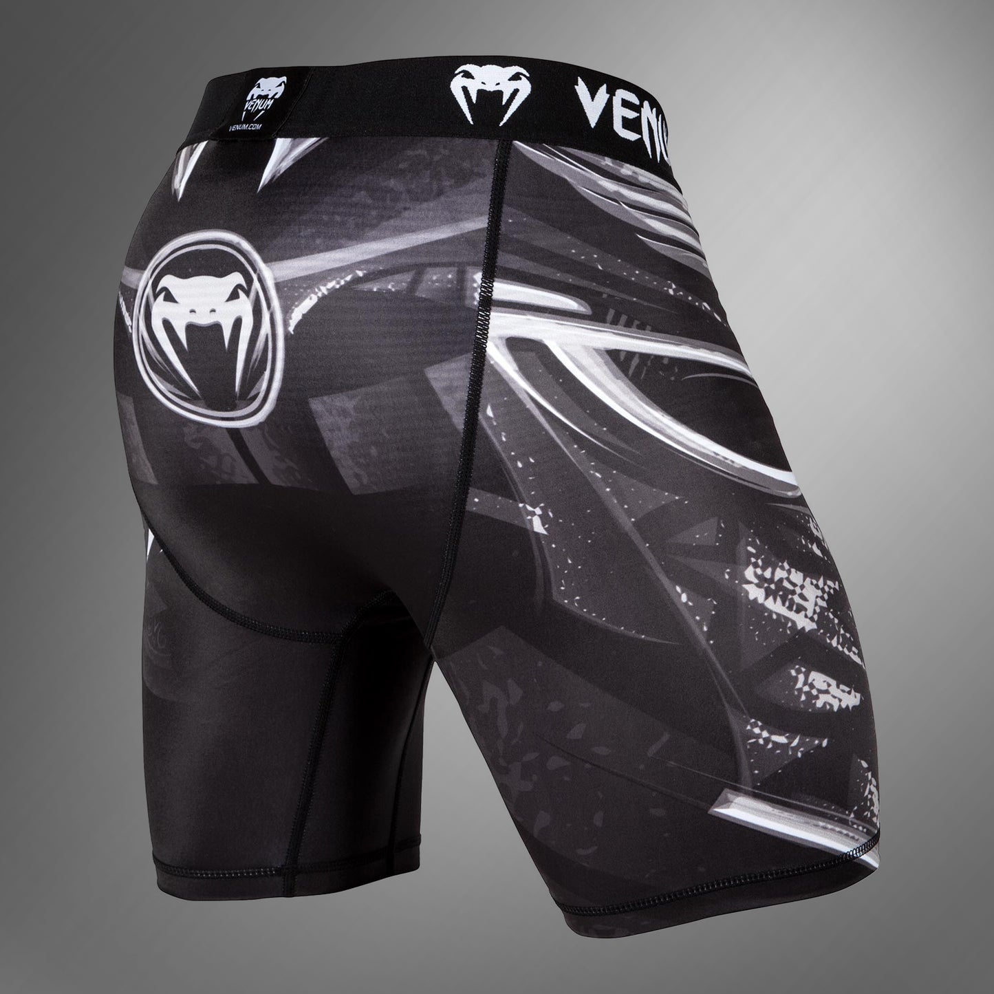 Vale Tudo 발리 투도 쇼츠 Venum Gladiator 3.0 – 블랙/화이트
