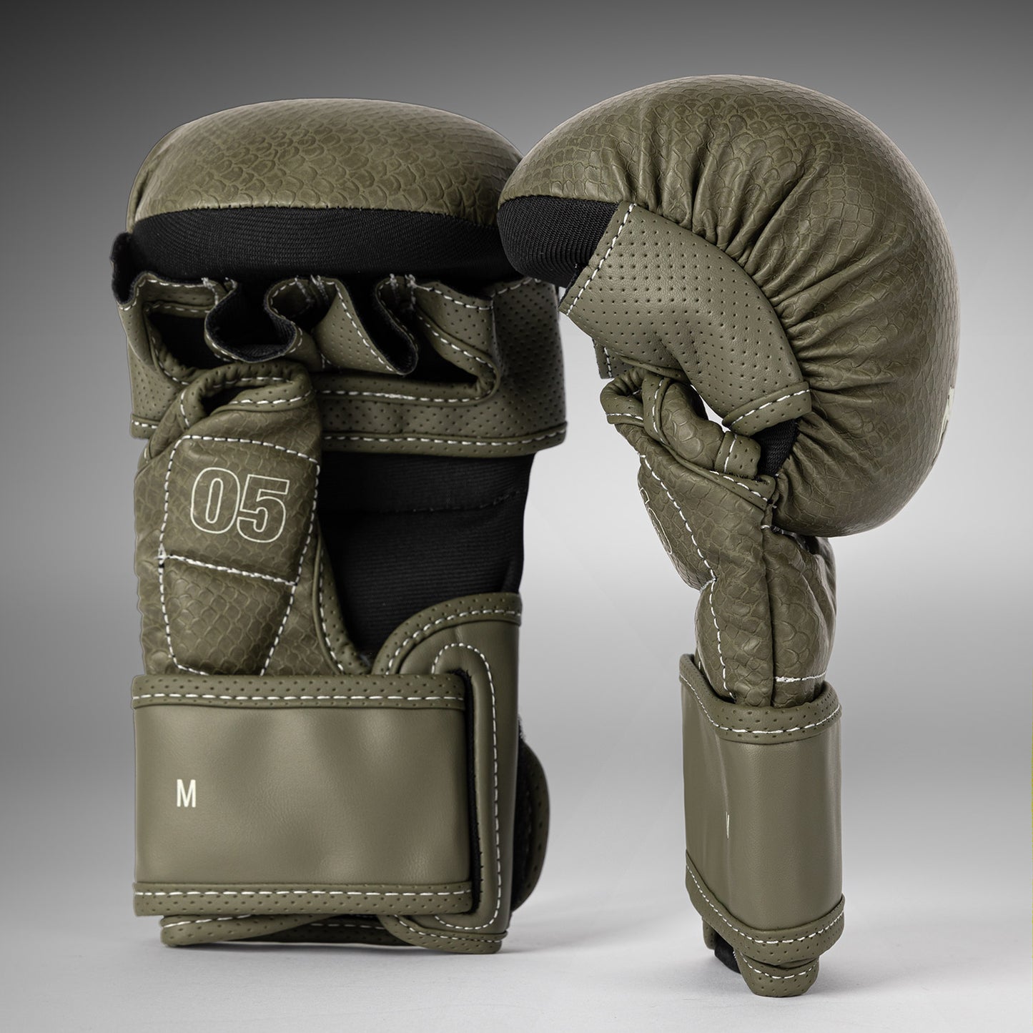 Venum Impact Evo Scales MMA 스파링 글러브 – 아미 그린
