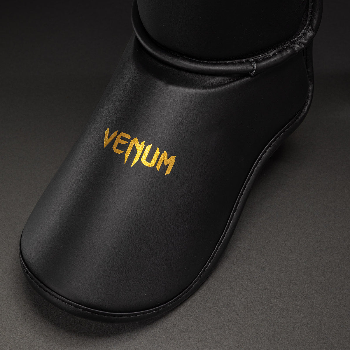 Venum Contender 1.5 신가드 - 블랙/골드