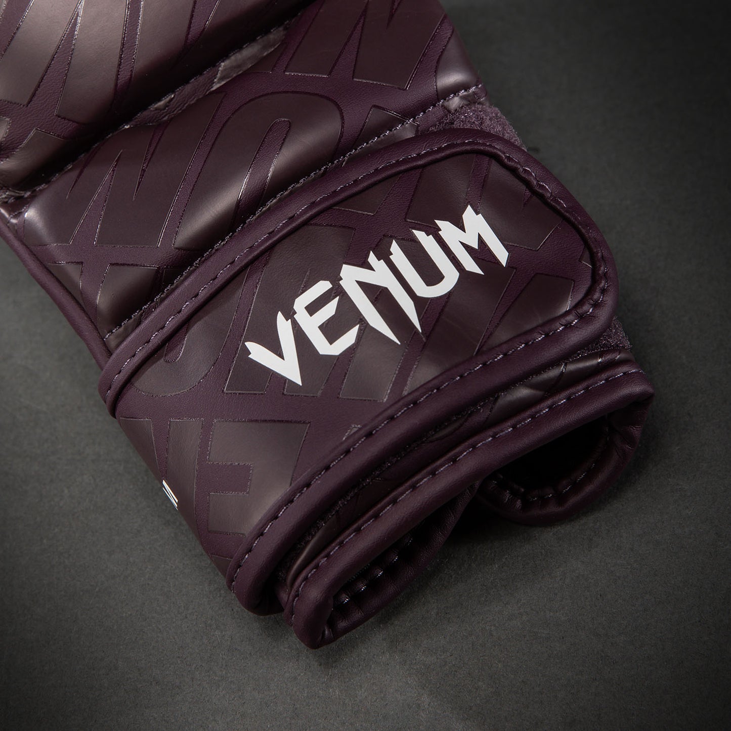 Venum Contender 1.5 XT 3D 스파링 글러브 - 다크 퍼플