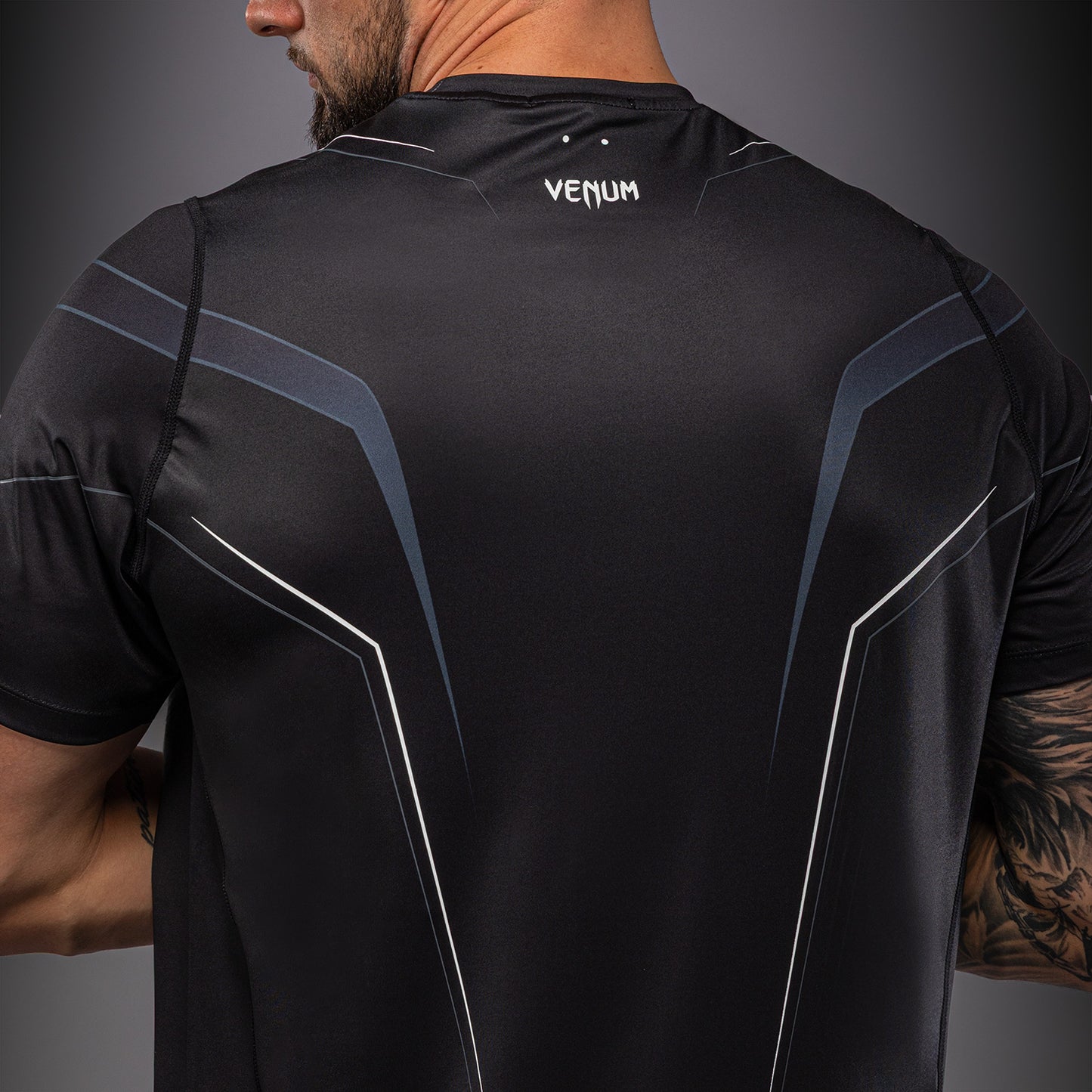 Venum Streamline 스트림라인 드라이 테크 블랙/화이트