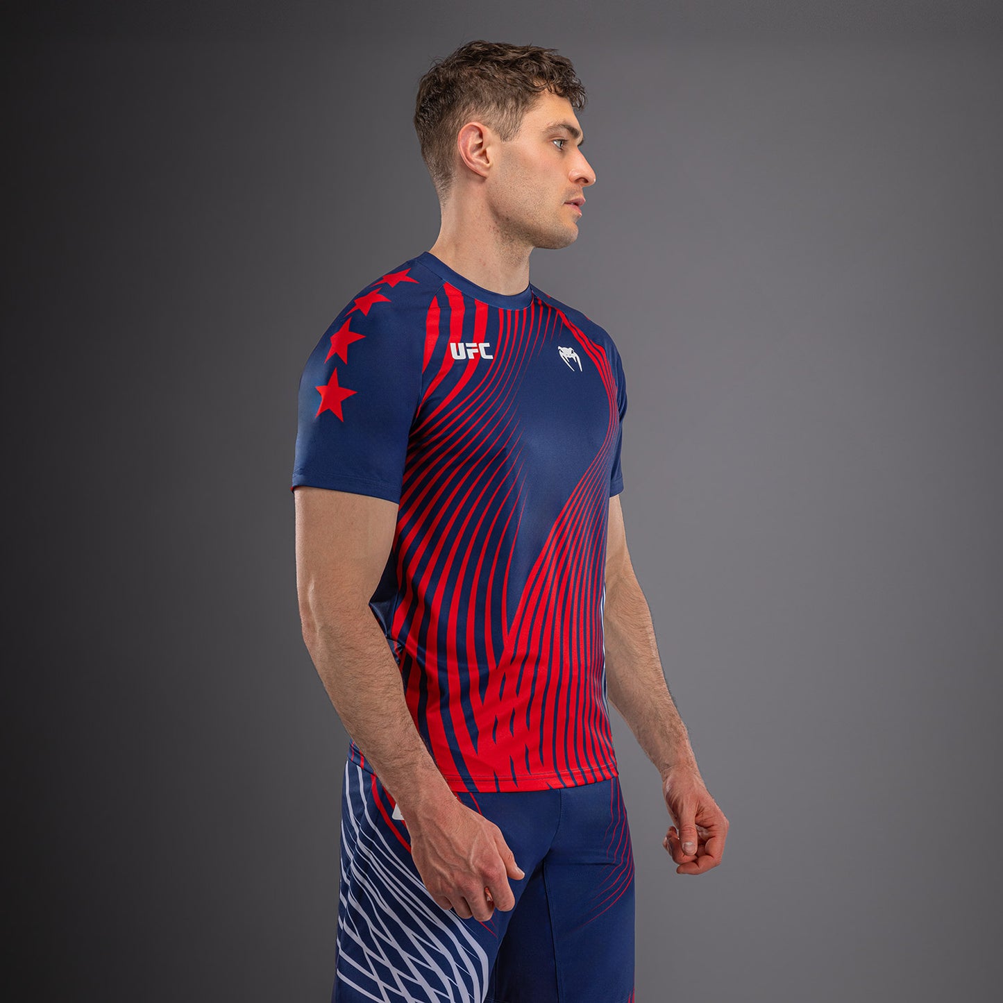 Official UFC Freedom 250 by Venum 남성용 Authentic Fight Night 워크아웃 저지 - 블루