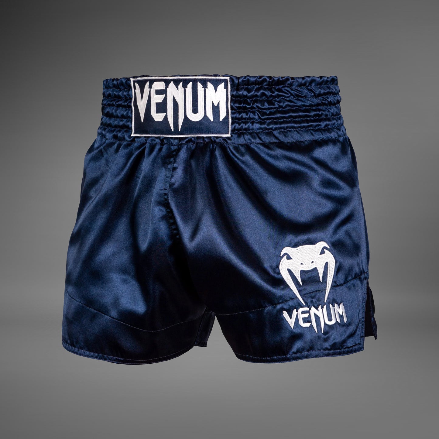 Venum Classic 무에타이 쇼츠 – 네이비 블루/화이트