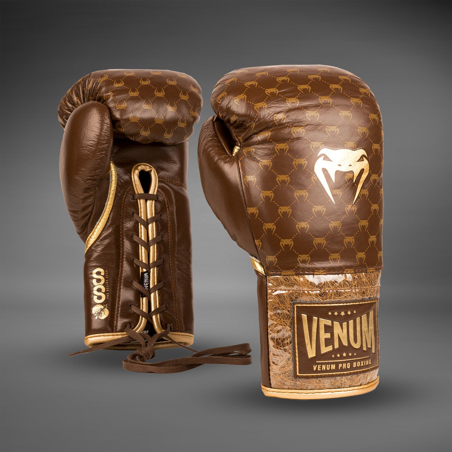 Venum Coco Monogram Pro 레이스업 복싱 글러브 – 그리즐리 브라운
