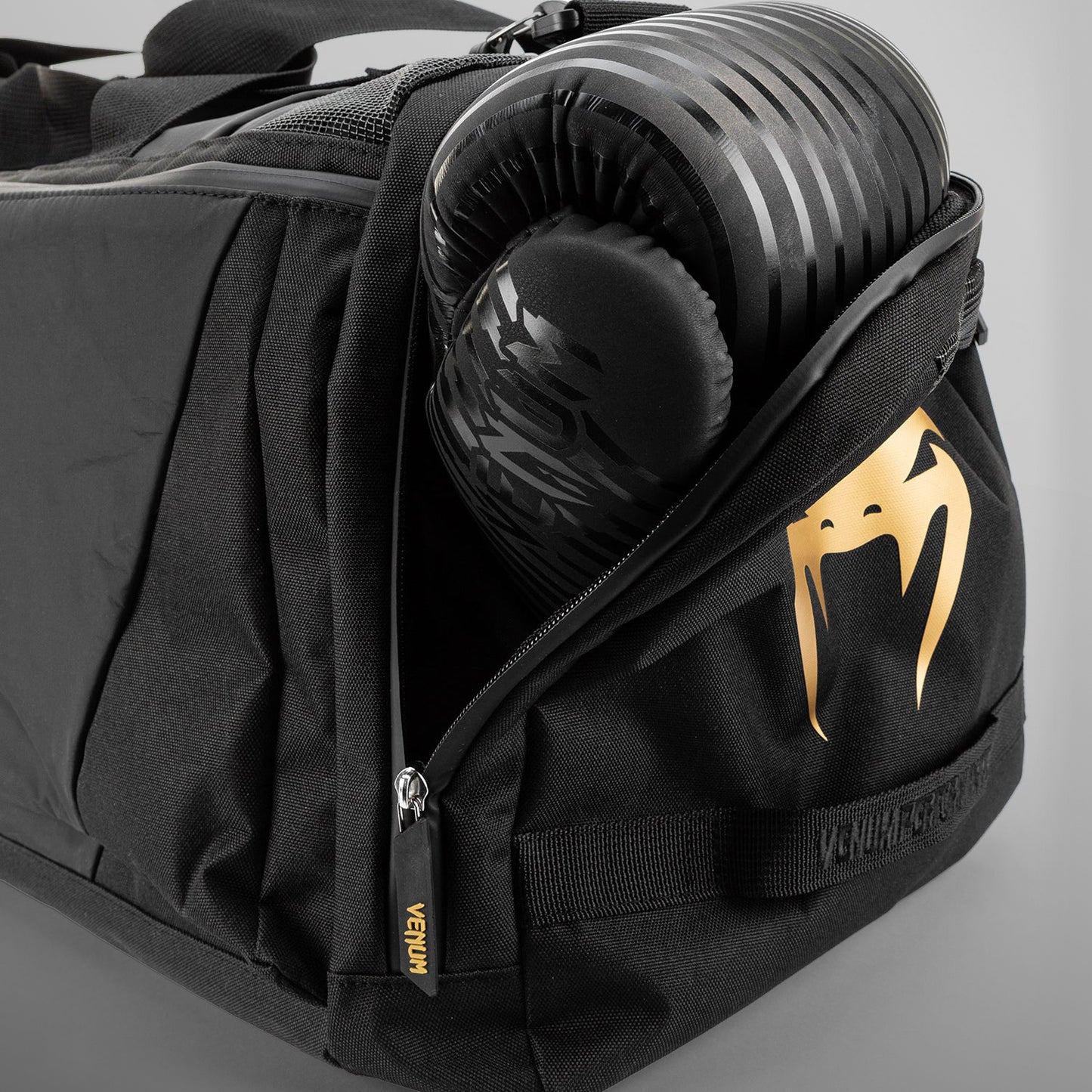 Venum Trainer Lite Evo 스포츠백 (48L)