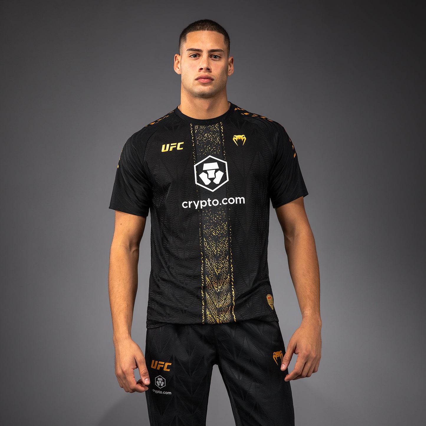 남성용 UFC Zenith by Venum Champion 오센틱 파이트 나이트 워크아웃 저지