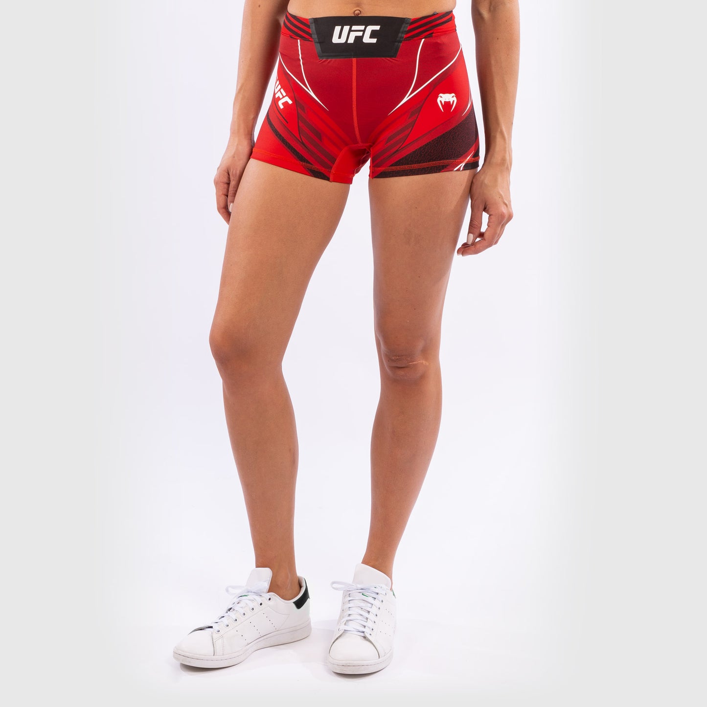 UFC Venum Authentic Fight Night 여성용 발리 투도 쇼츠 – 숏 핏 – 레드