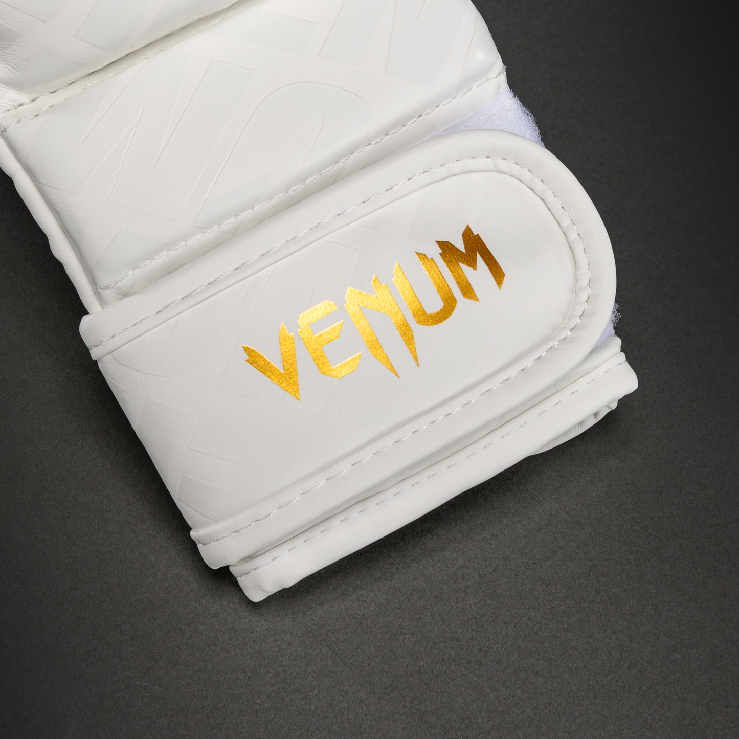 Venum Contender 1.5 XT 3D 스파링 글러브 - 화이트/골드