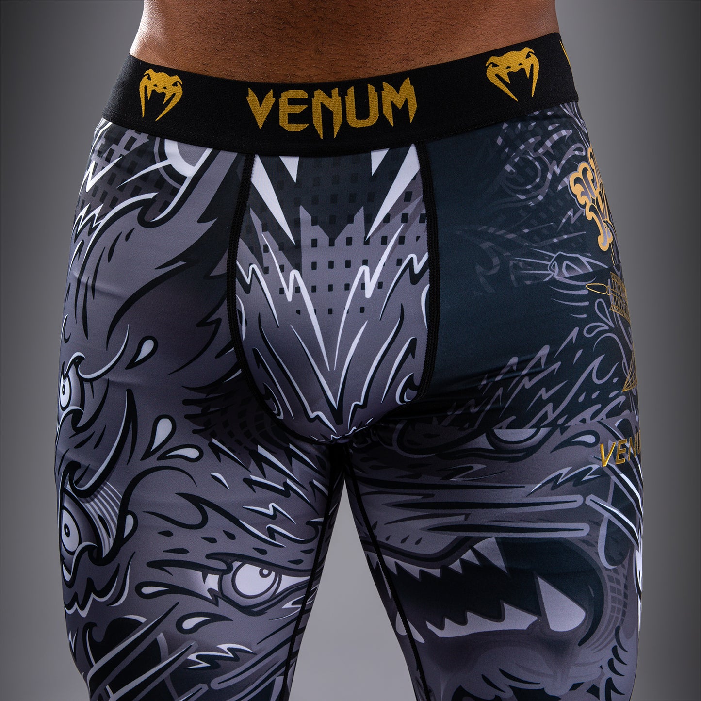 Venum Wolf Atak 스패츠 – 블랙/그레이