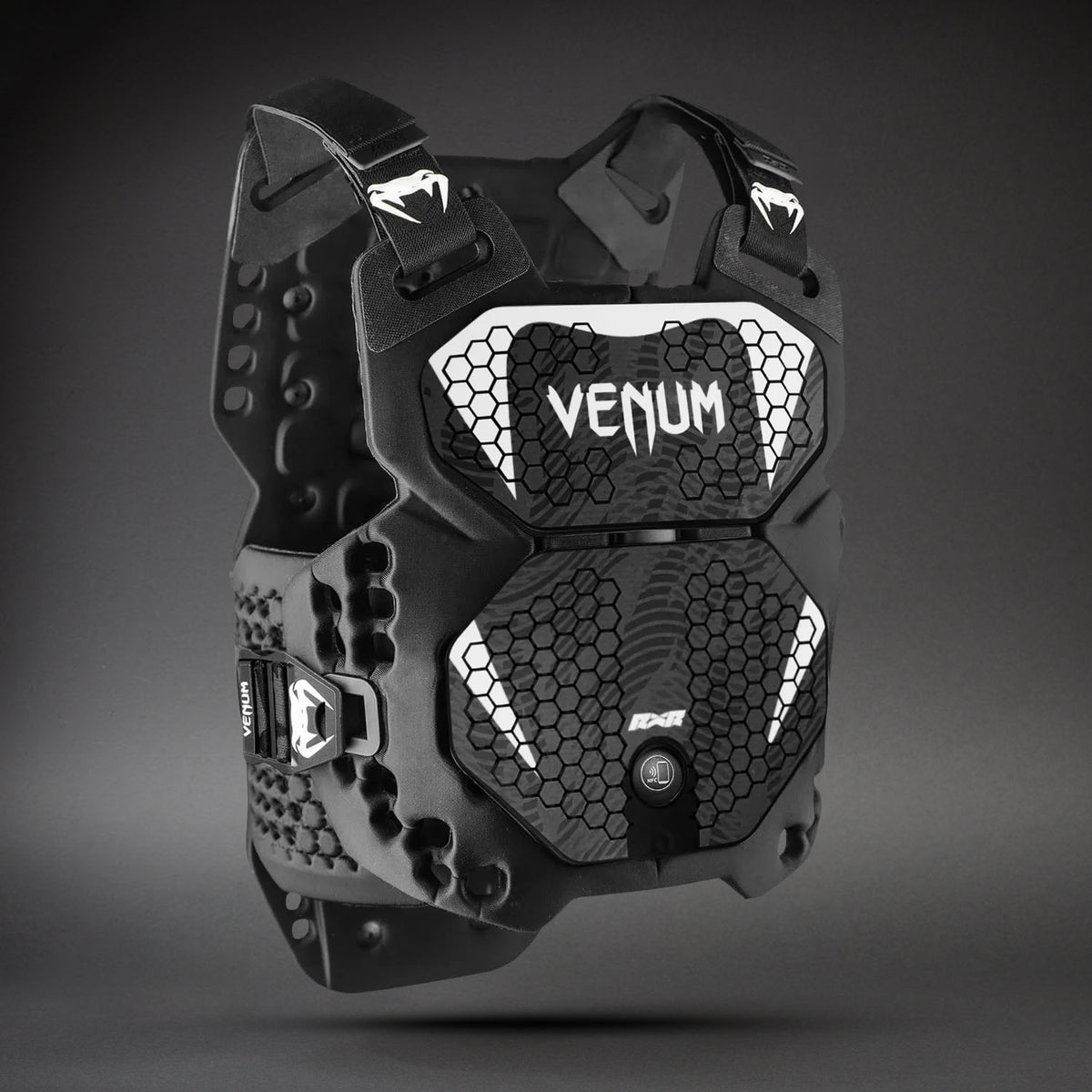 Venum x RXR R-Pro 2 상체 보호대 - 블랙