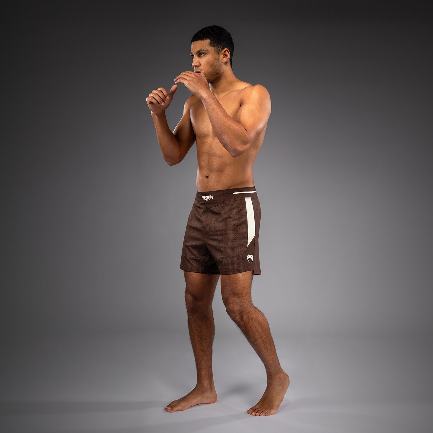 Venum X Roger Gracie Academy 파이트 쇼츠 – 다크 브라운