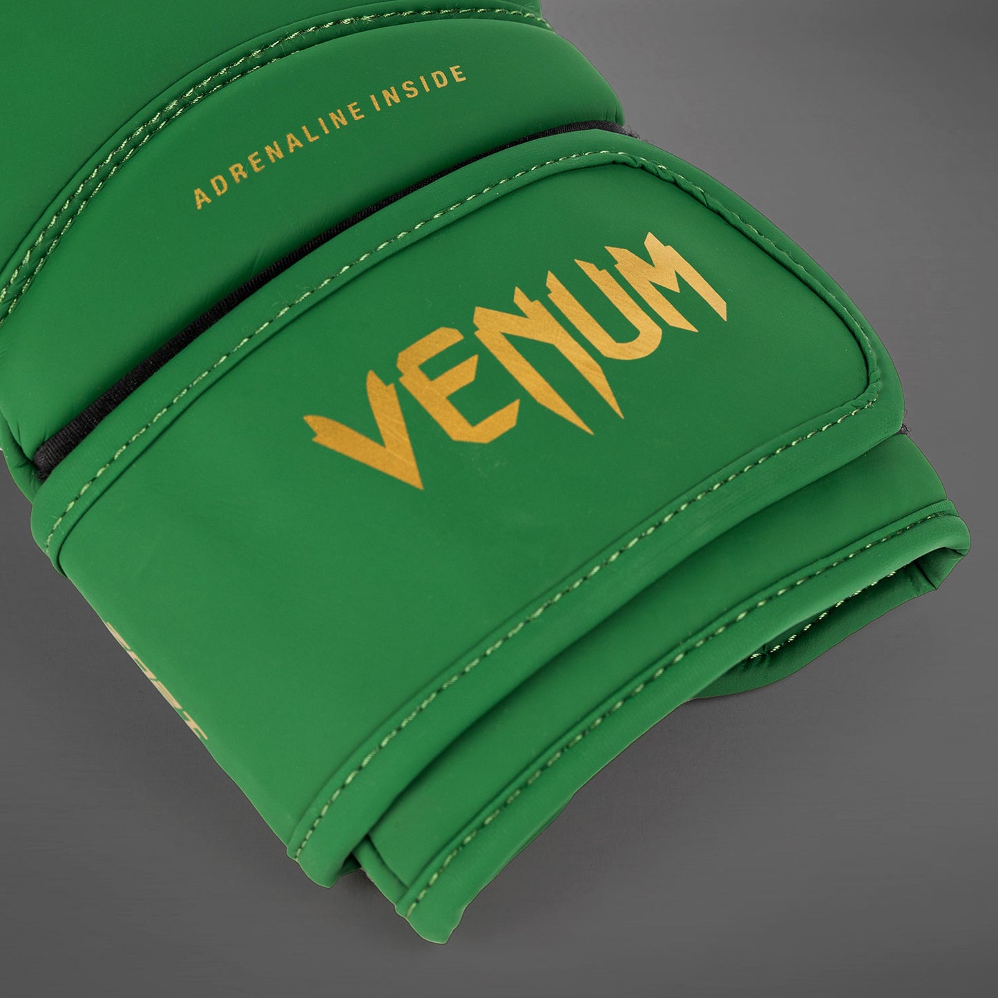 Venum Contender 1.5 복싱 글러브 – 포레스트 그린