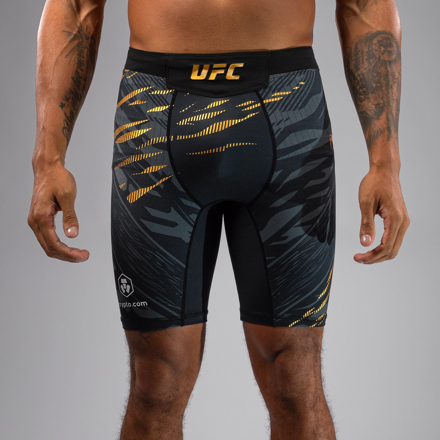 UFC Fusion by Venum Authentic Fight Night 남성용 발리 투도 쇼츠 – 챔피언