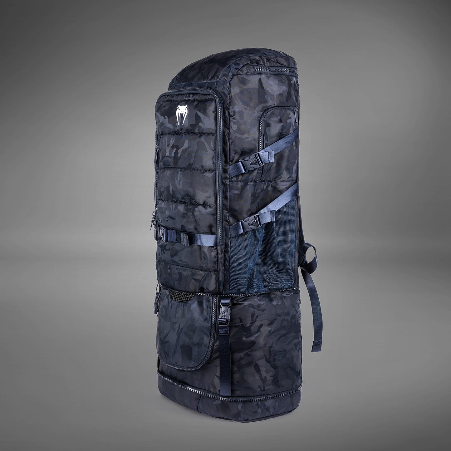 Venum Challenger Xtrem 백팩 (50-63L) – 카모/블루