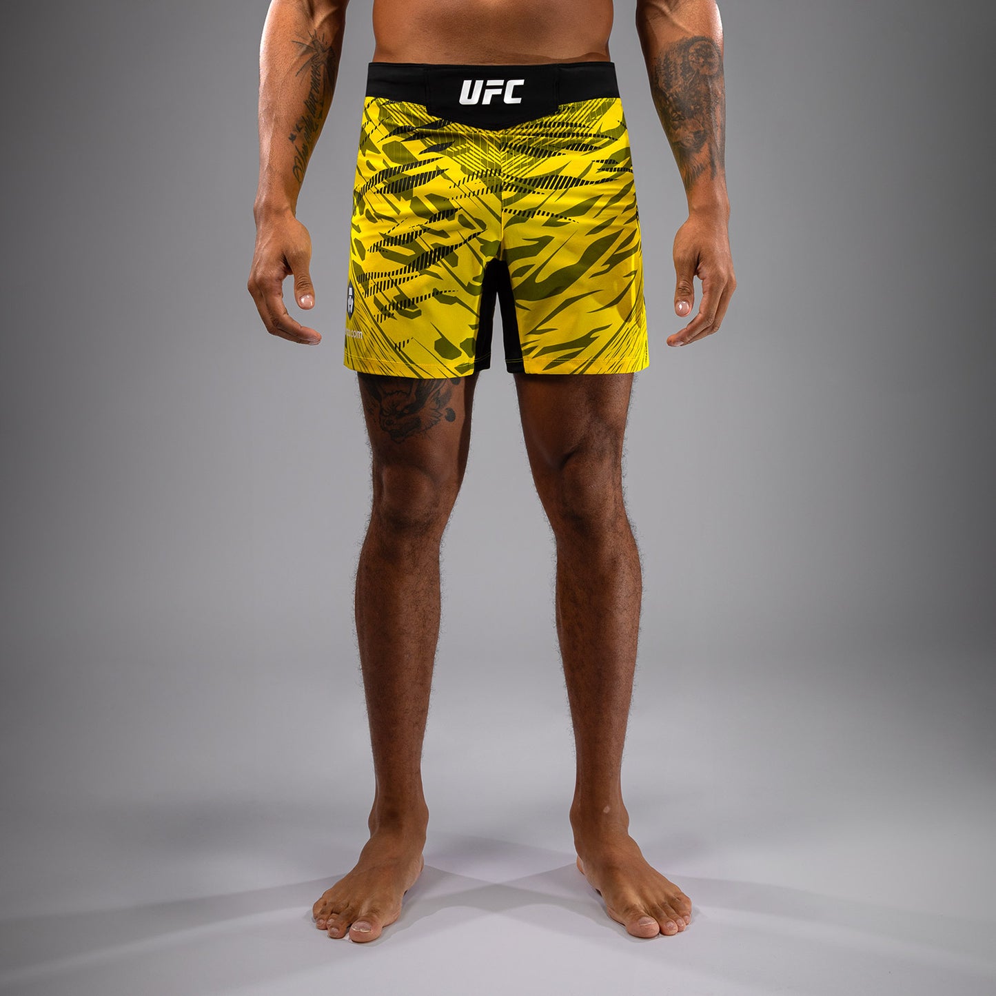 UFC Fusion by Venum Authentic Fight Night 남성용 파이트 쇼츠 – 숏 핏 – 옐로우