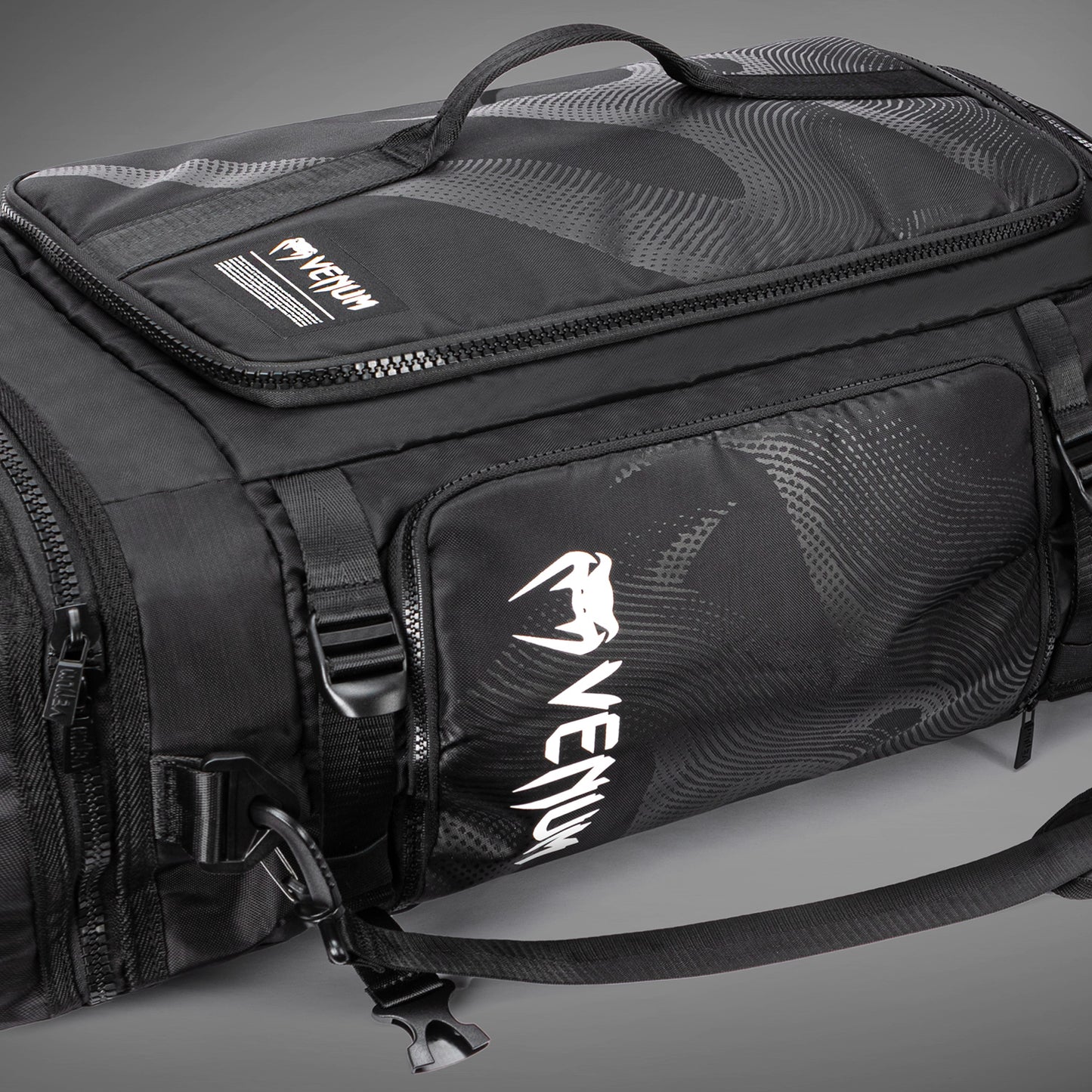 Venum Trainer Hybrid 스포츠백 – 블랙
