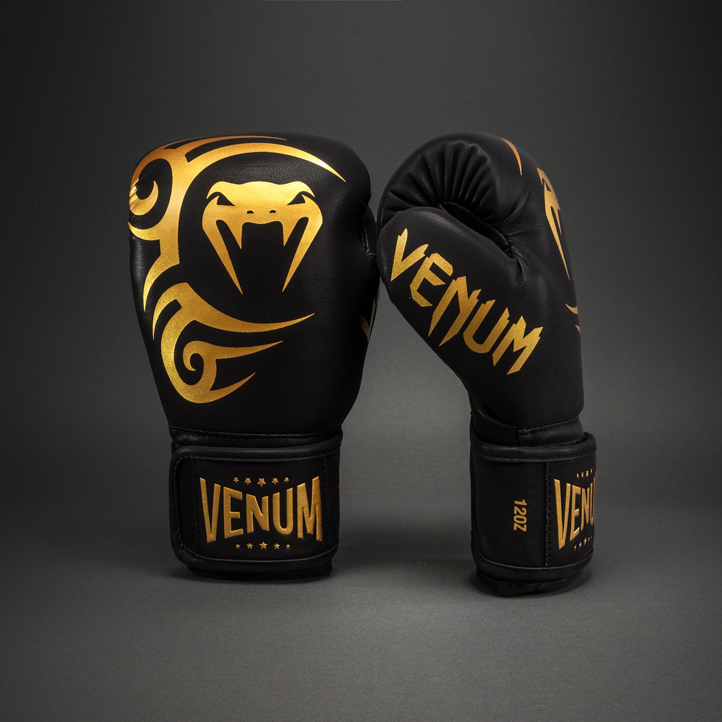 Venum Mike Tyson Replica 복싱 글러브 – 블랙/골드