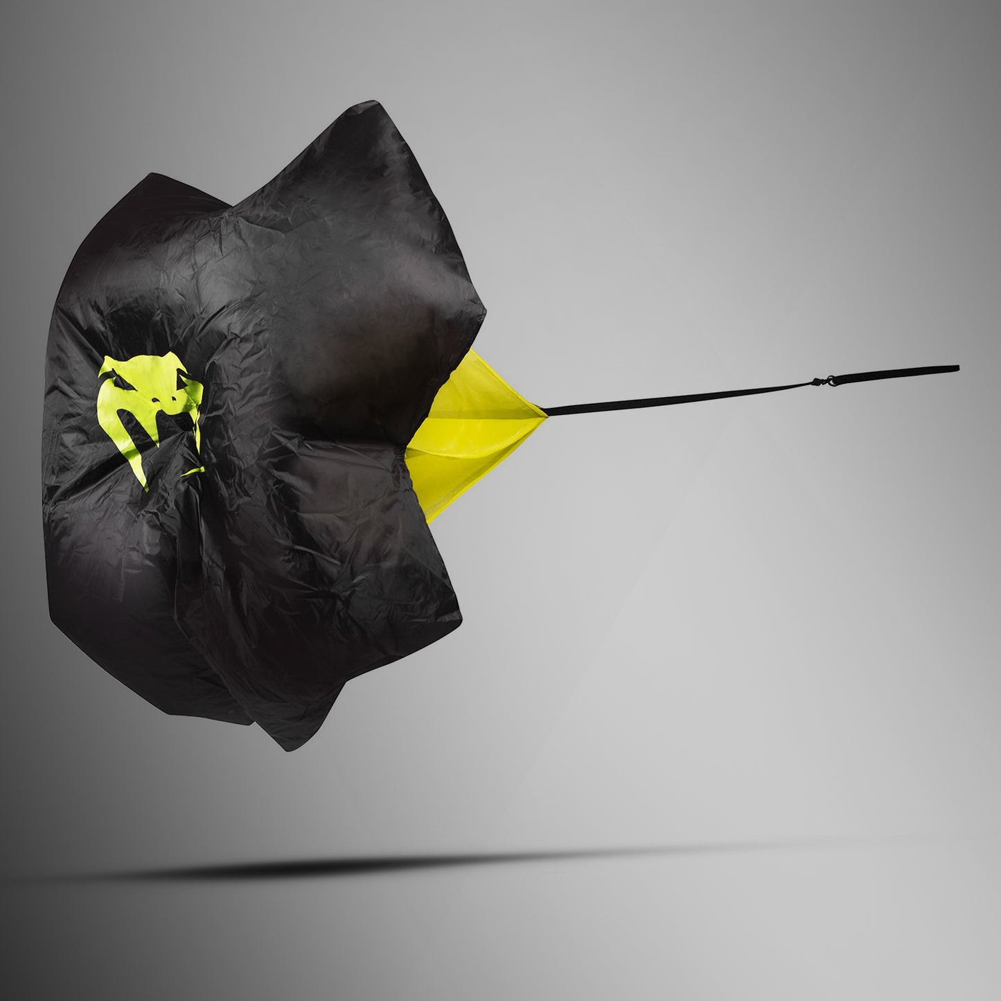 Venum Challenger 러닝 패러슈트 – 블랙/네온