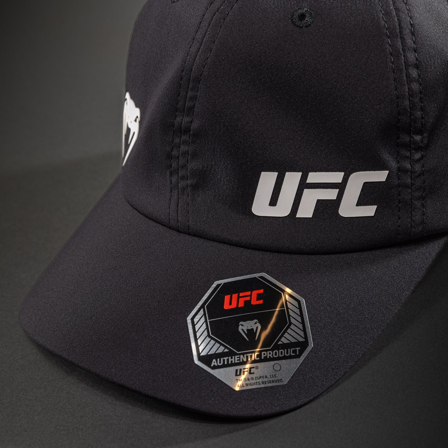 UFC Unity by Venum Authentic Fight Week 스포츠 캡 – 블랙