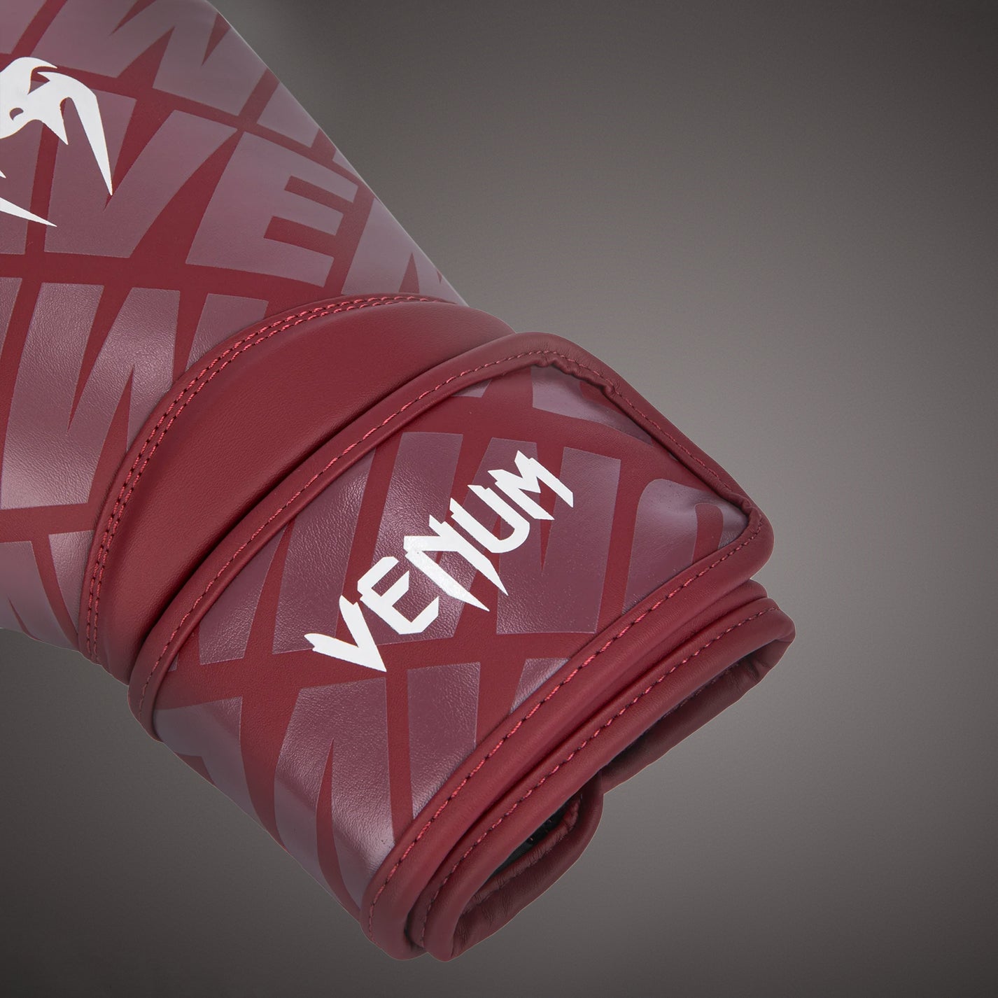 Venum Contender 1.5 XT 복싱 글러브 – 버건디/화이트