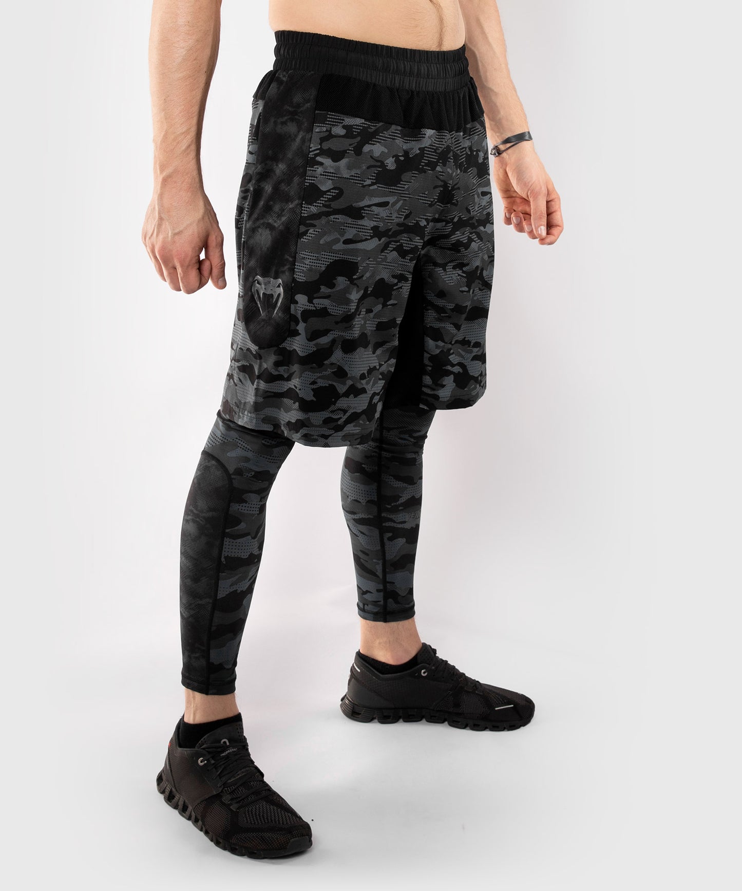 Venum Defender Training Shorts - Dark camo