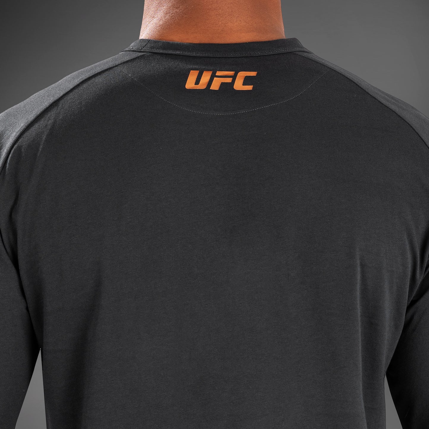 UFC Adrenaline by Venum Fight Week 남성용 긴팔 티셔츠 – 차콜 그레이