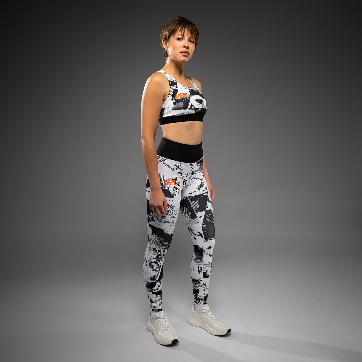 Women's UFC Zenith by Venum 화이트 오센틱 파이트 위크 레깅스