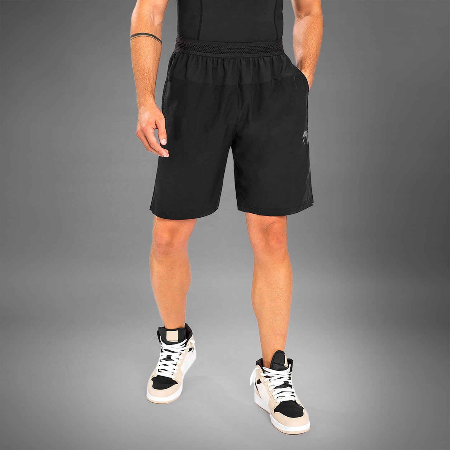 Venum G-Fit Air 트레이닝 쇼츠 – 블랙