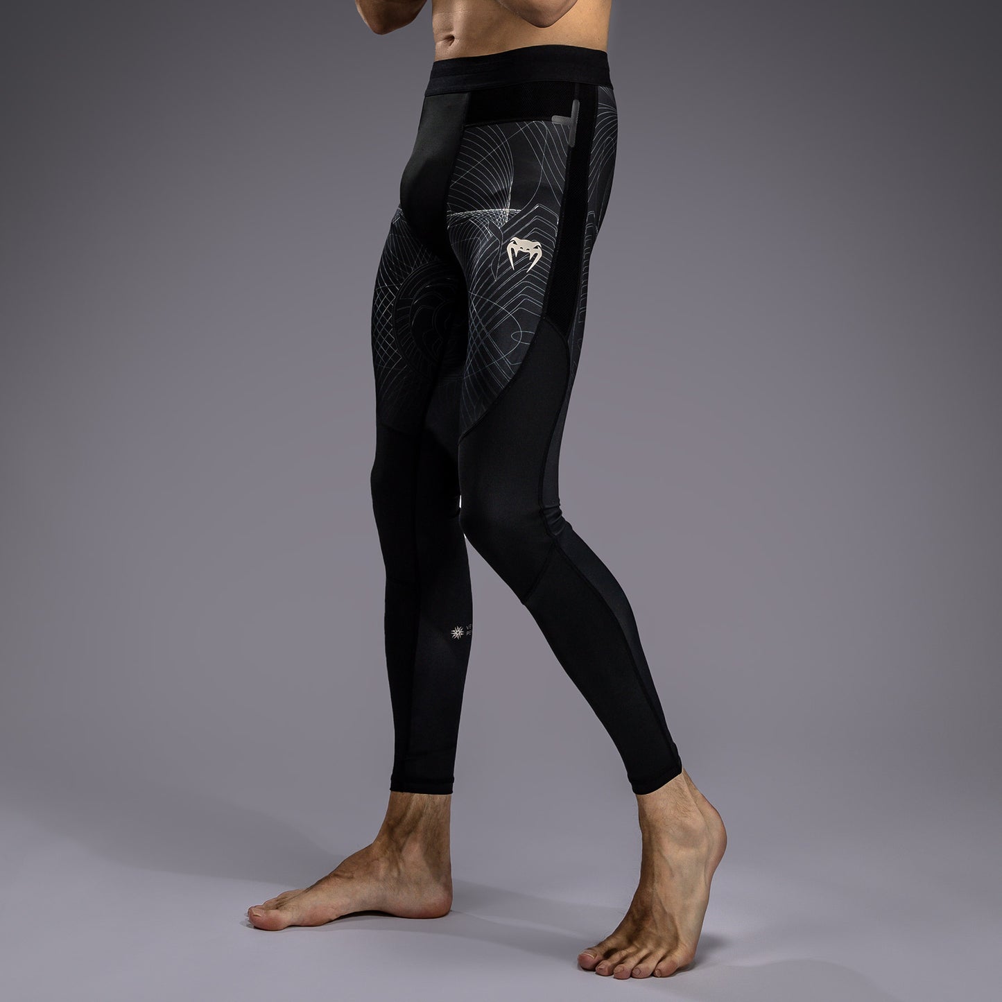 Venum G-Fit Air 남성용 스패츠 – 딥 블랙/데저트 샌드