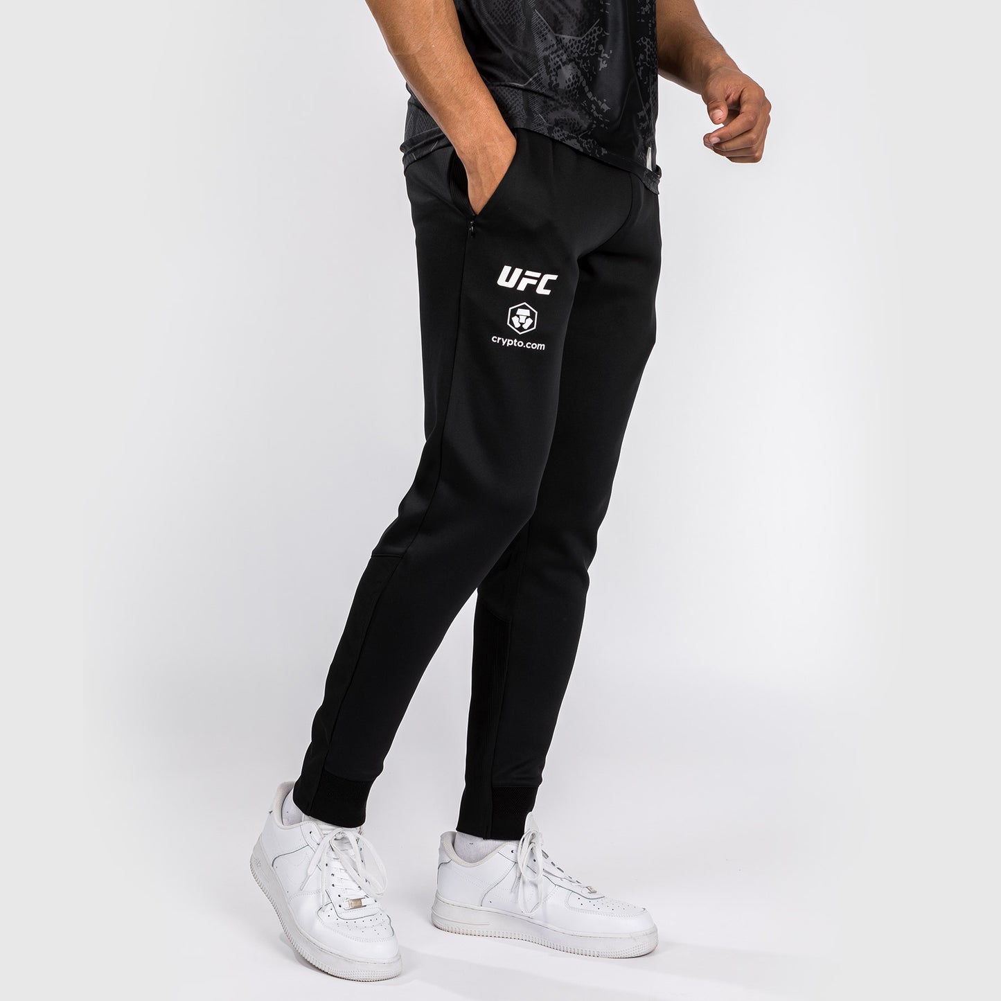 UFC Adrenaline by Venum Authentic Fight Night 남성용 워크아웃 팬츠 – 블랙