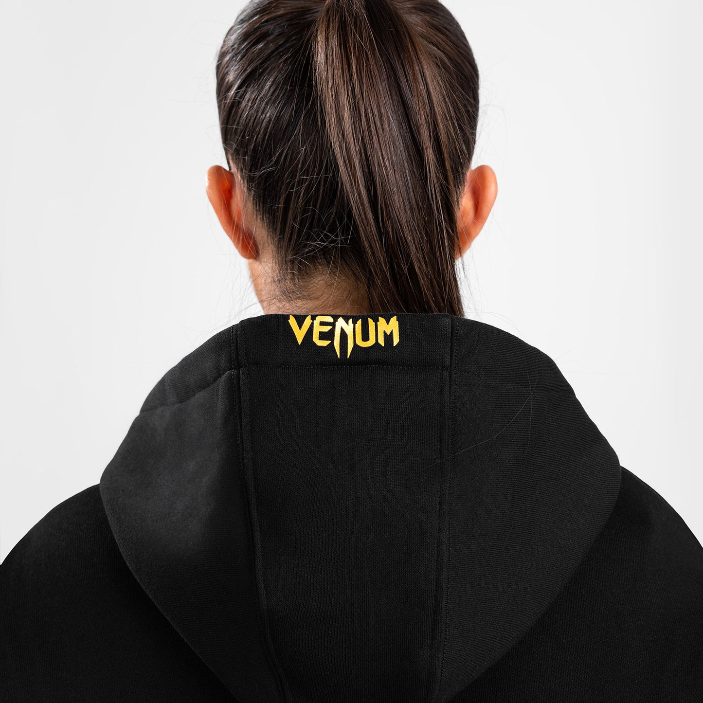 UFC Adrenaline by Venum Replica 여성용 풀오버 후디 – 챔피언