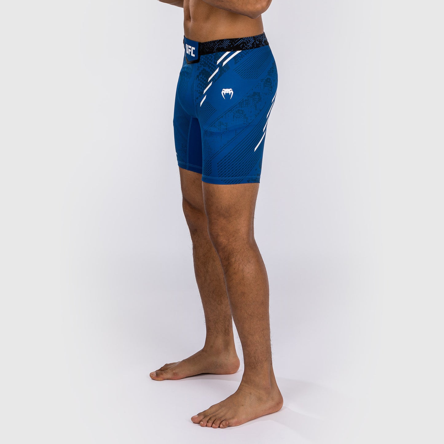 UFC Adrenaline by Venum Authentic Fight Night 남성용 발리 투도 쇼츠 – 블루